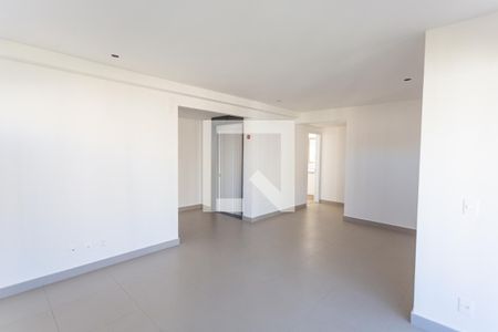 Sala de apartamento à venda com 4 quartos, 133m² em Funcionários, Belo Horizonte