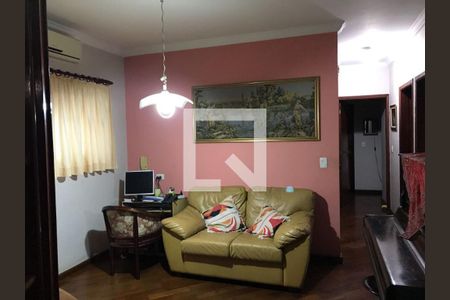 Casa à venda com 4 quartos, 230m² em Jardim Sao Caetano, São Caetano do Sul