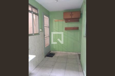 Casa à venda com 4 quartos, 163m² em Conjunto Habitacional Sao Fernando, São Bernardo do Campo
