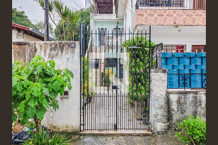 Casa para alugar com 25m², 1 quarto e sem vaga Casa para alugar com 25m², 1 quarto e sem vagaFachada