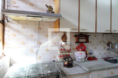 Casa à venda com 332m², 4 quartos e 1 vagaCozinha