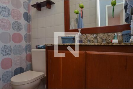 Apartamento à venda com 193m², 3 quartos e 2 vagasBanheiro Social