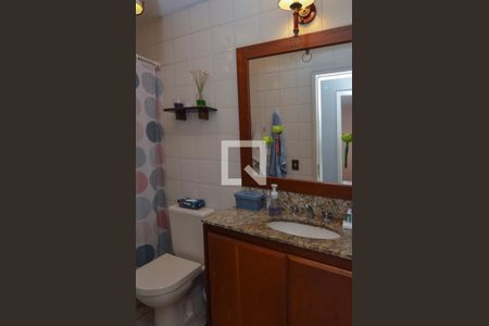 Apartamento à venda com 193m², 3 quartos e 2 vagasBanheiro Social