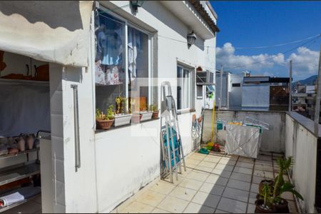 Apartamento à venda com 193m², 3 quartos e 2 vagasVaranda 2