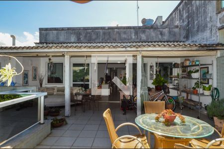 Apartamento à venda com 193m², 3 quartos e 2 vagasVaranda