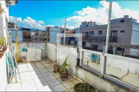 Apartamento à venda com 193m², 3 quartos e 2 vagasVaranda 2