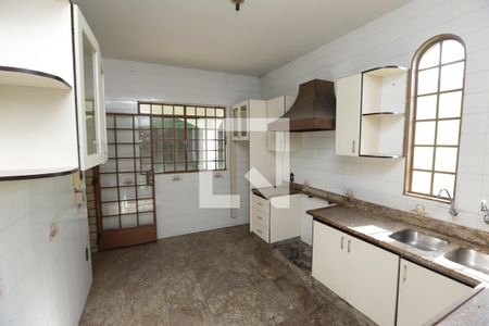 Cozinha de casa à venda com 4 quartos, 577m² em Glória, Contagem
