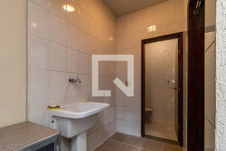 Casa à venda com 150m², 4 quartos e 1 vagaÁrea de Serviço