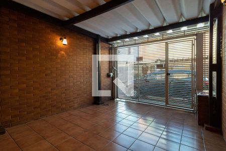 Casa à venda com 150m², 4 quartos e 1 vagaGaragem