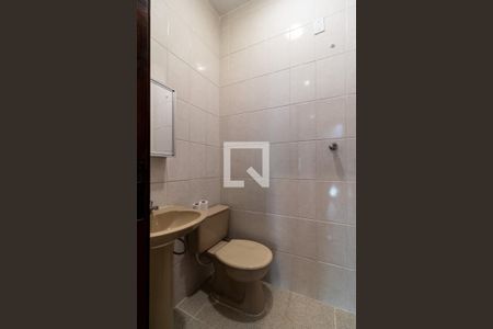 Casa à venda com 150m², 4 quartos e 1 vagaBanheiro de serviço