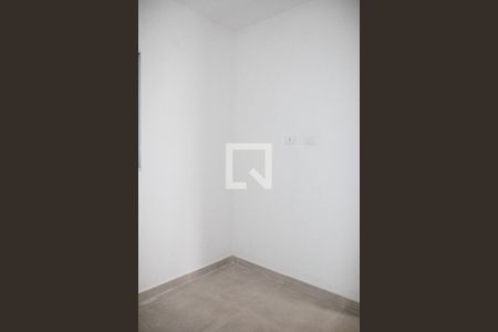 Quarto 2 de apartamento para alugar com 2 quartos, 53m² em Vila Mazzei, São Paulo
