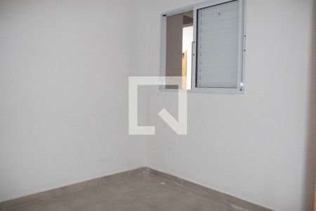 Quarto 2 de apartamento para alugar com 2 quartos, 53m² em Vila Mazzei, São Paulo