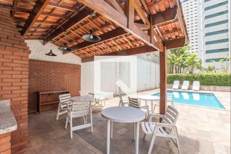 Apartamento à venda com 397m², 4 quartos e 3 vagas Apartamento à venda com 397m², 4 quartos e 3 vagasChurrasqueira