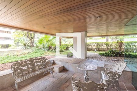 Apartamento à venda com 397m², 4 quartos e 3 vagas Apartamento à venda com 397m², 4 quartos e 3 vagasHall de Entrada