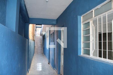 Casa para alugar com 100m², 1 quarto e sem vagaCorredor