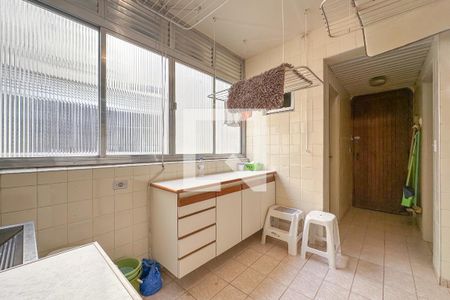 Apartamento para alugar com 190m², 3 quartos e 1 vagaÁrea de Serviço