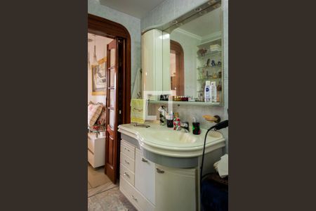 Apartamento à venda com 133116m², 3 quartos e 2 vagasBanheiro da Suíte 