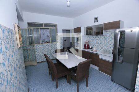 Casa à venda com 370m², 4 quartos e 1 vagaCopa