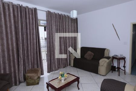 Sala de casa à venda com 4 quartos, 370m² em Eldorado, Contagem