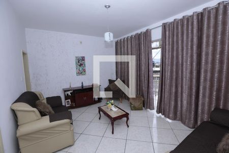 Sala de casa à venda com 4 quartos, 370m² em Eldorado, Contagem