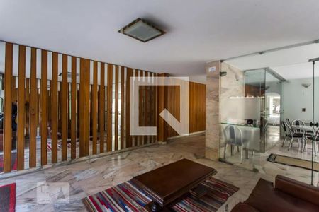 Apartamento para alugar com 72m², 2 quartos e sem vagaHall social
