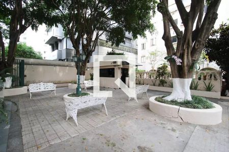 Apartamento para alugar com 72m², 2 quartos e sem vagaÁrea comum