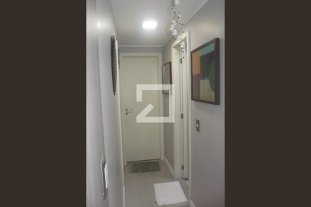 Apartamento à venda com 57m², 2 quartos e 1 vagaCorredor