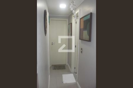 Apartamento à venda com 57m², 2 quartos e 1 vagaCorredor