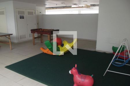 Apartamento à venda com 57m², 2 quartos e 1 vagaÁrea comum