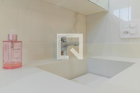 Apartamento à venda com 129m², 3 quartos e 2 vagasBanheiro da Suíte 2