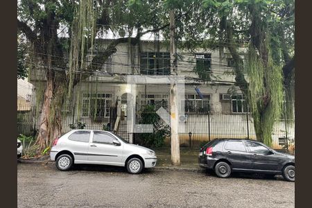 Apartamento à venda com 80m², 2 quartos e 1 vagaFachada