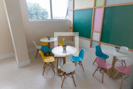 Apartamento à venda com 68m², 2 quartos e 1 vagaÁrea comum 