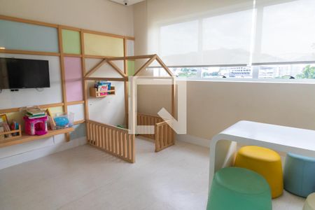 Apartamento à venda com 68m², 2 quartos e 1 vagaÁrea comum 