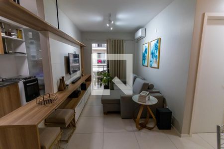 Sala de apartamento para alugar com 2 quartos, 68m² em Todos Os Santos, Rio de Janeiro