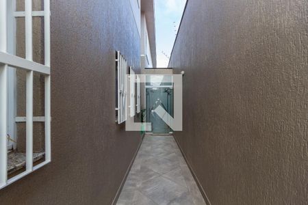 Casa à venda com 170m², 3 quartos e 4 vagasCorredor