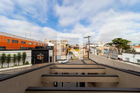 Casa à venda com 170m², 3 quartos e 4 vagasVista - Varanda