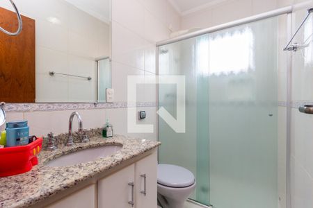 Casa à venda com 170m², 3 quartos e 4 vagasBanheiro - Social