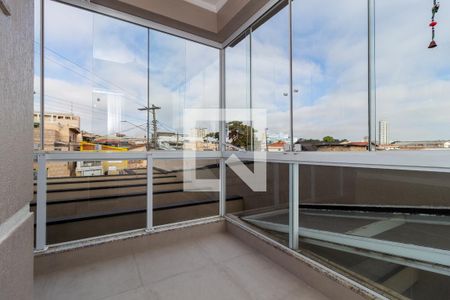 Casa à venda com 170m², 3 quartos e 4 vagasVaranda - Suíte 2