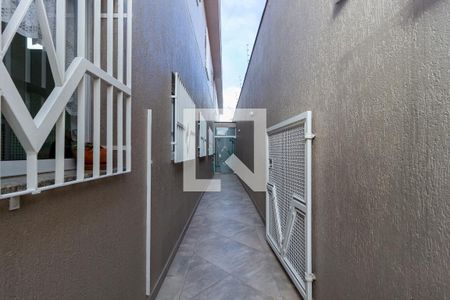 Casa à venda com 170m², 3 quartos e 4 vagasCorredor
