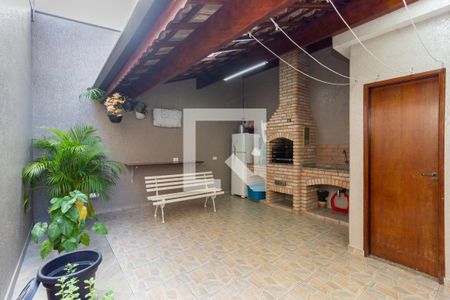 Casa à venda com 170m², 3 quartos e 4 vagasChurrasqueira