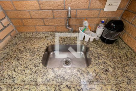 Casa à venda com 170m², 3 quartos e 4 vagasDetalhe - Churrasqueira