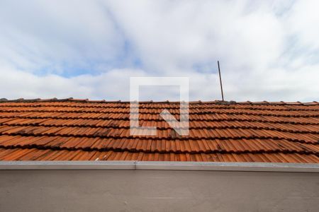 Casa à venda com 170m², 3 quartos e 4 vagasVista - Escritório