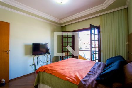Quarto 1 - Suíte de casa à venda com 3 quartos, 288m² em Vila Eldizia, Santo André