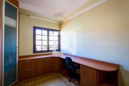 Casa para alugar com 288m², 3 quartos e 5 vagas Casa para alugar com 288m², 3 quartos e 5 vagasQuarto 3