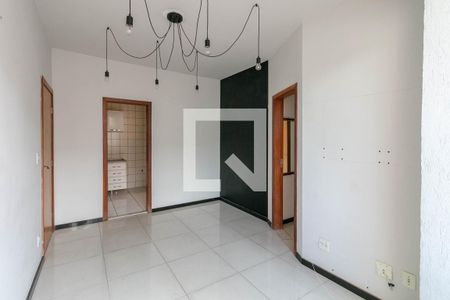 Sala de apartamento para alugar com 2 quartos, 55m² em Nova Suíça, Belo Horizonte