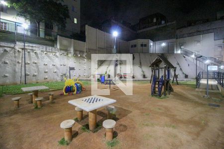 Apartamento para alugar com 43m², 2 quartos e sem vagaÁrea comum 