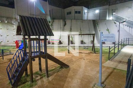 Apartamento para alugar com 43m², 2 quartos e sem vagaÁrea comum / Playground