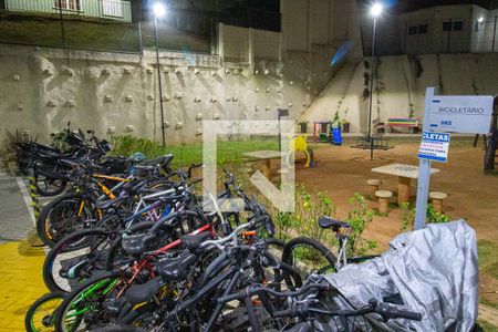 Apartamento para alugar com 43m², 2 quartos e sem vagaÁrea comum / Bicicletário