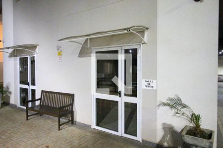 Apartamento para alugar com 43m², 2 quartos e sem vagaÁrea comum / Salão de Festas