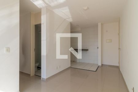 Sala de apartamento à venda com 3 quartos, 60m² em Vila Pirajussara, São Paulo